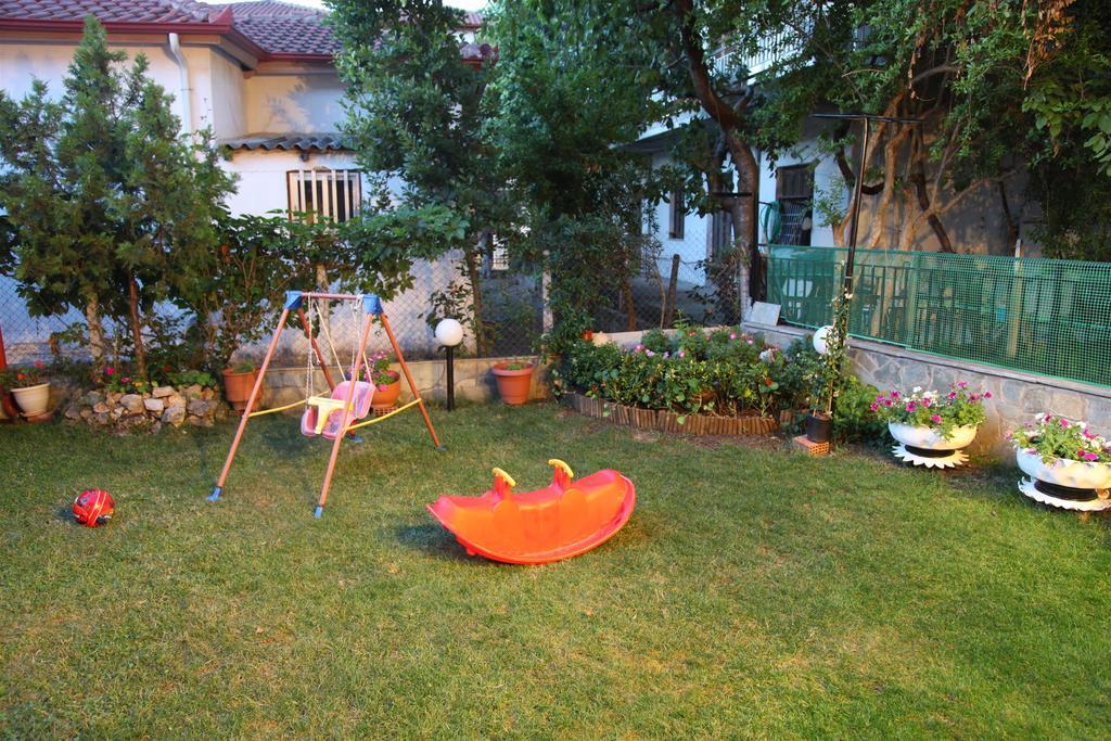 Vasiliki Apartments بلاتامونيس المظهر الخارجي الصورة